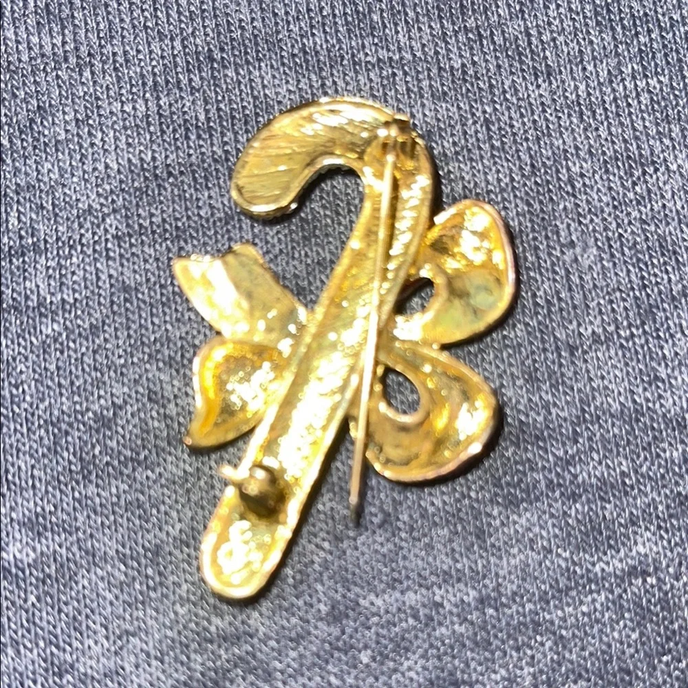 Vintage Gold tone Rhinestones & Red Enamel Candy Cane with Bow Brooch Pin
